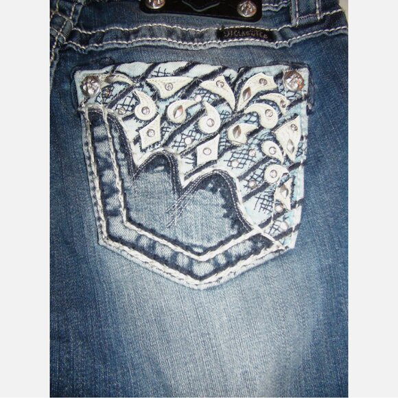 NWOT Miss Me Relaxed Straight Denim Jeans - Picture 2 of 4